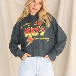 DAYDREAMER x KISS cropped hoodie Size XS!
